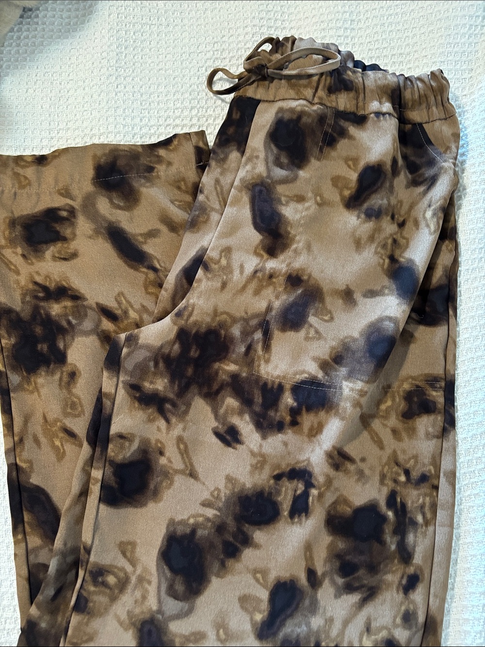 Simply Vera Vera Wang Wide-Leg Pull-On Pants featuring a tan & black watercolor
